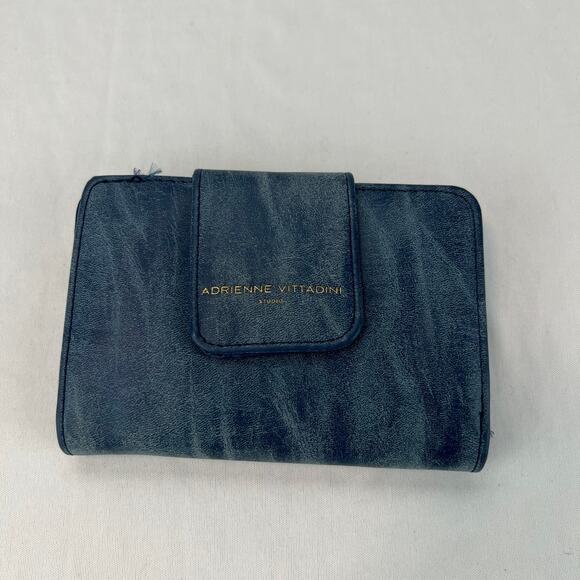 Adrienne Vittadini Wallet - Picture 2 of 11